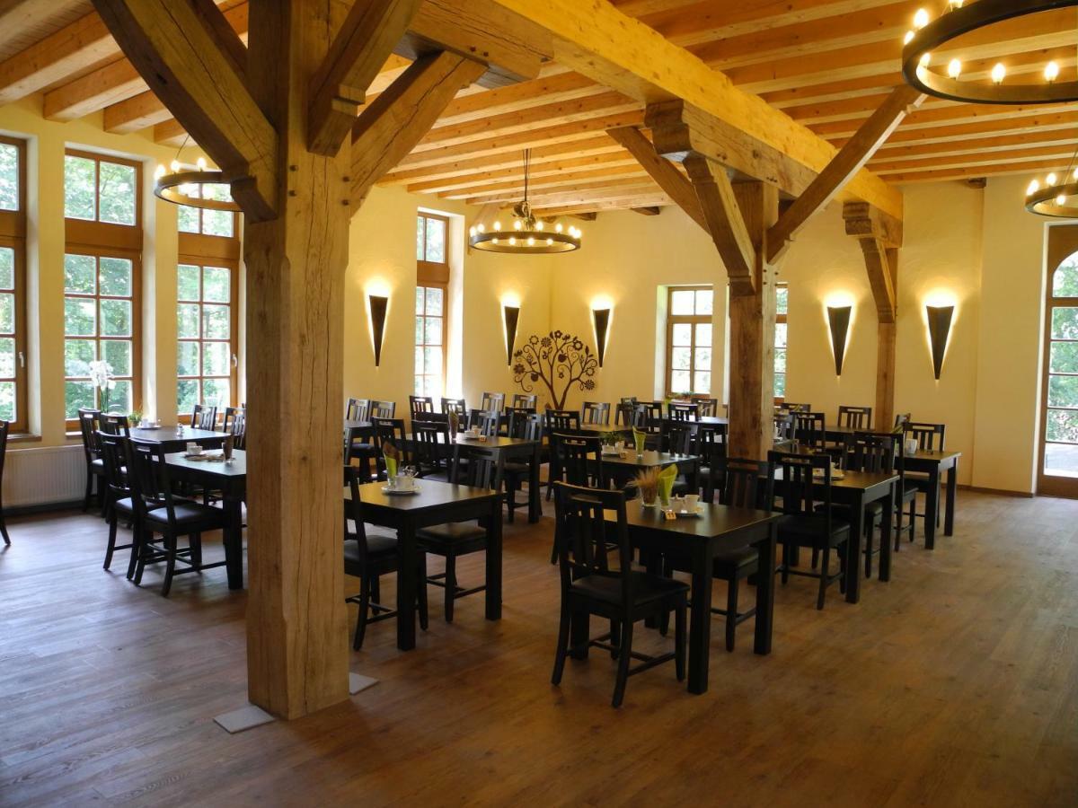 Gaestehof Cafe Im Schafstall 巴辛豪森 外观 照片